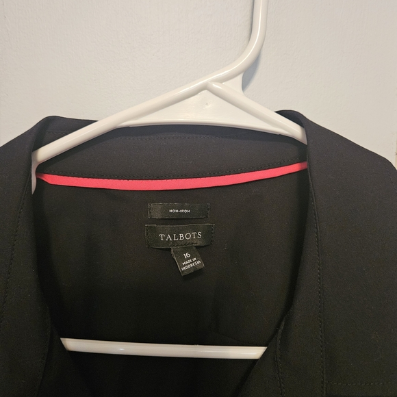 Talbots Black Sleeveless Button Down Shirt - Picture 3 of 3